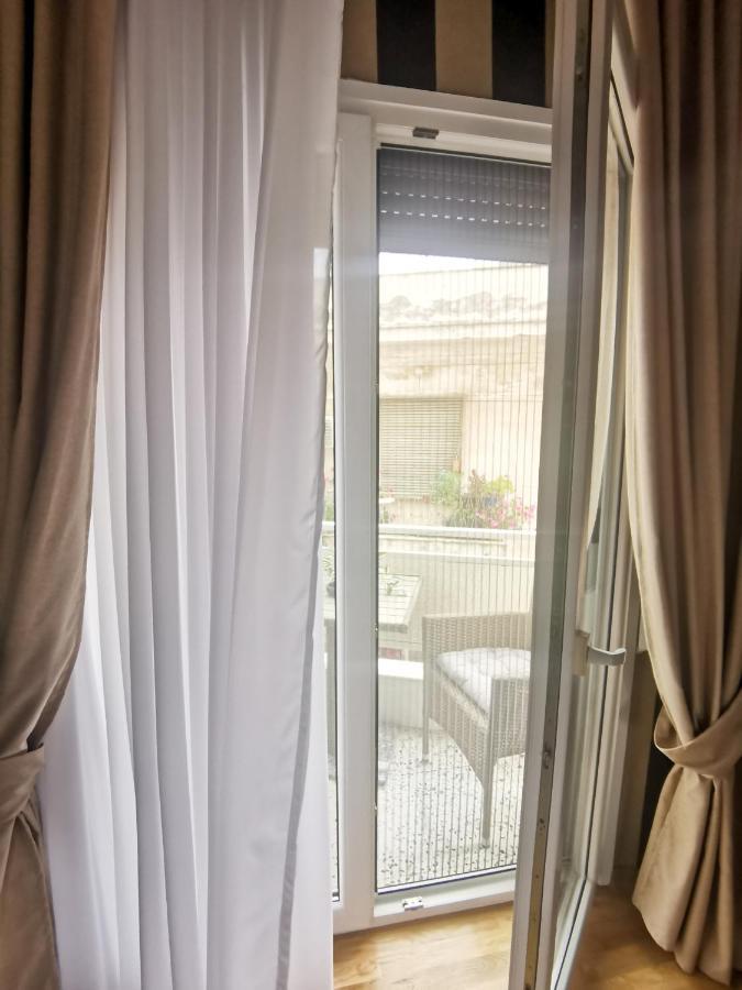 Apartament Maison De Prestige Chalkís